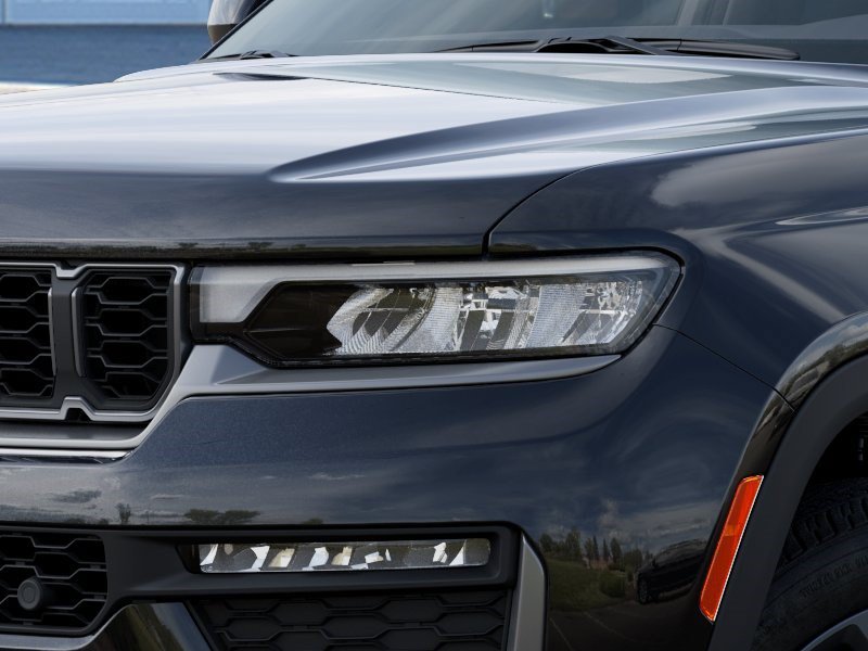 New 2026 Jeep Grand Cherokee Limited AWD/4WD image 10
