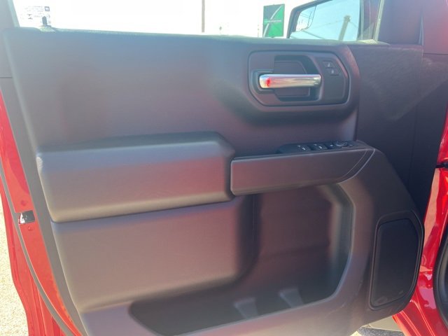 New 2026 Chevrolet Silverado 1500 Custom Trail Boss w/ LPO, Dark Essentials Package image 14