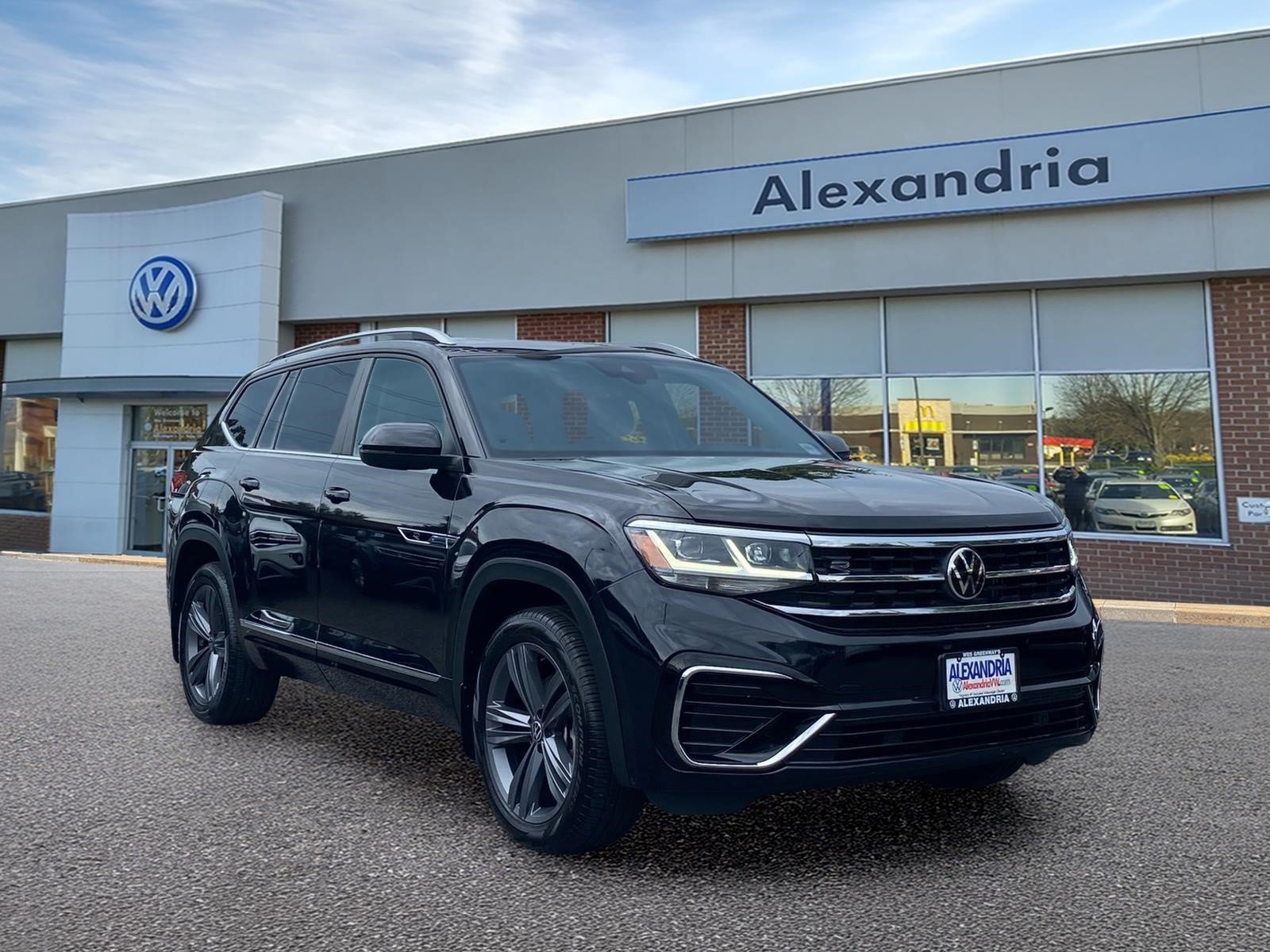 Used 2022 Volkswagen Atlas SEL R-Line