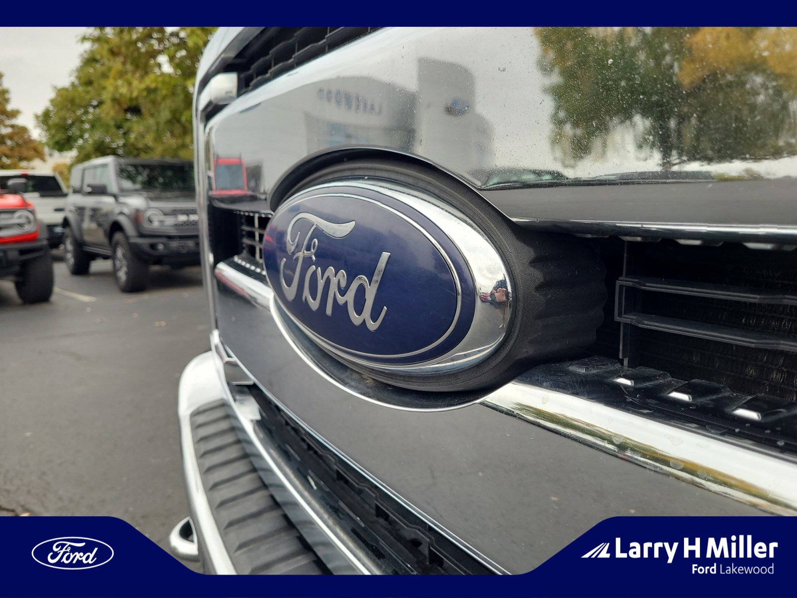 Used 2015 Ford F350 Lariat w/ Lariat Ultimate Package image 23