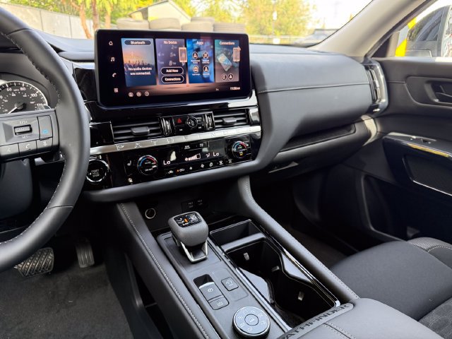 New 2026 Nissan Pathfinder SV AWD/4WD image 22
