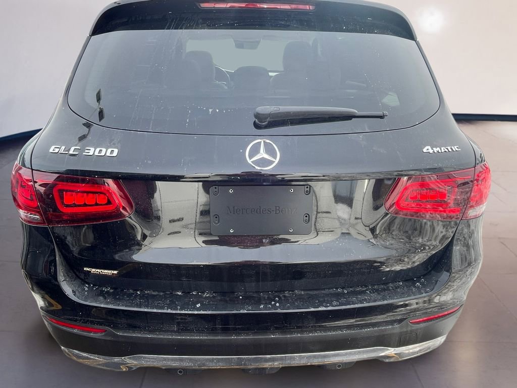 Certified 2022 Mercedes-Benz GLC 300 4MATIC w/ Driver Assistance Package image 3