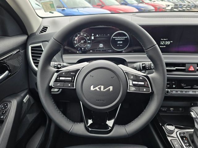 New 2026 Kia Seltos SX w/ SX Sunroof Package image 7
