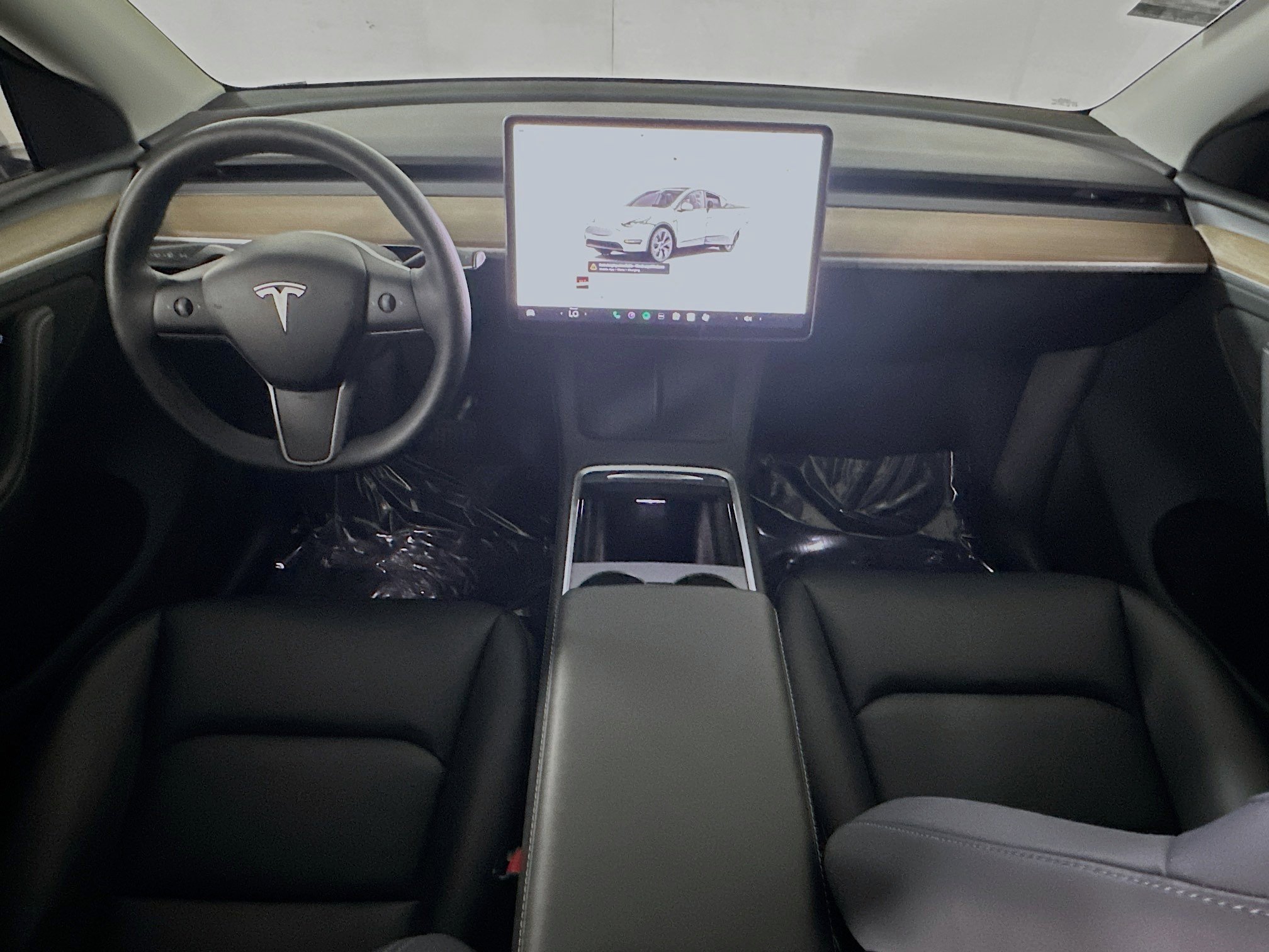 Used 2024 Tesla Model Y Long Range image 25