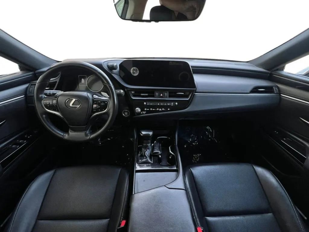 Used 2023 Lexus ES 350 w/ Accessory Package (Z1) FWD image 9
