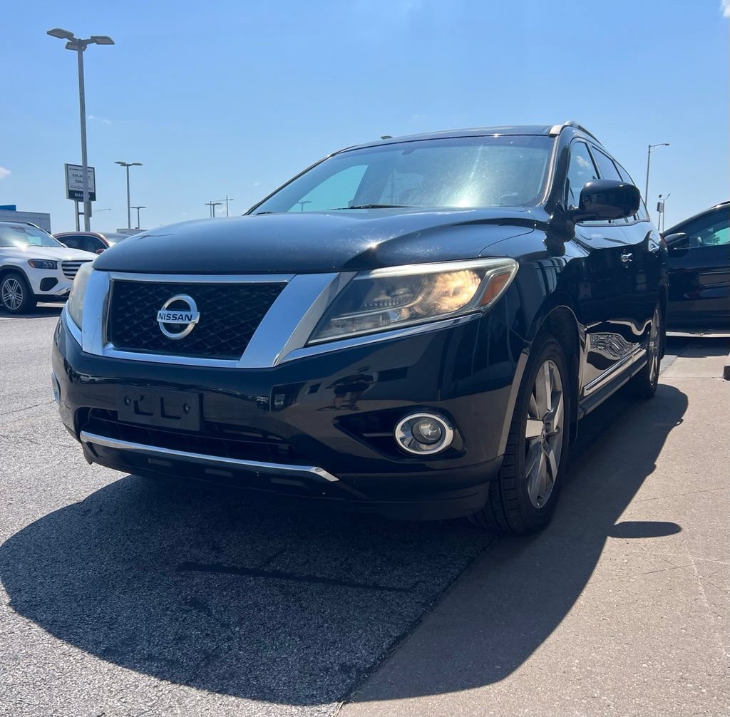 Used 2013 Nissan Pathfinder Platinum w/ Platinum Premium Pkg AWD/4WD image 4