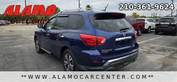 Used 2017 Nissan Pathfinder S image 3