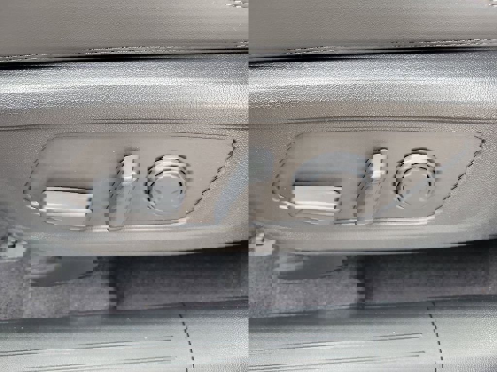 New 2026 Kia Sorento S image 23