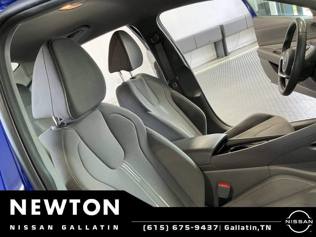 Used 2023 Hyundai Elantra SEL w/ Convenience Package FWD image 14