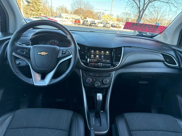 Used 2019 Chevrolet Trax LT w/ LT Convenience Package image 24