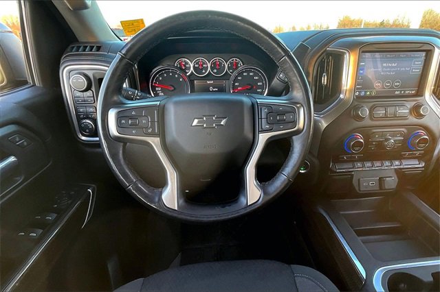 Used 2021 Chevrolet Silverado 1500 RST image 9