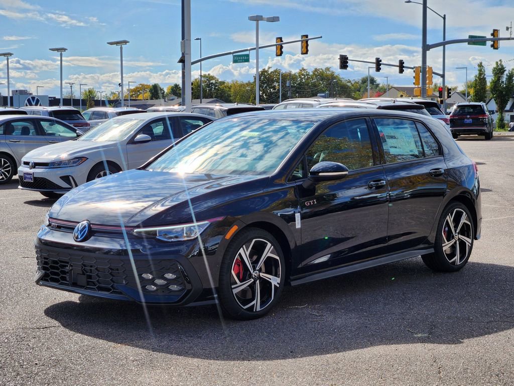 New 2025 Volkswagen GTI SE image 5