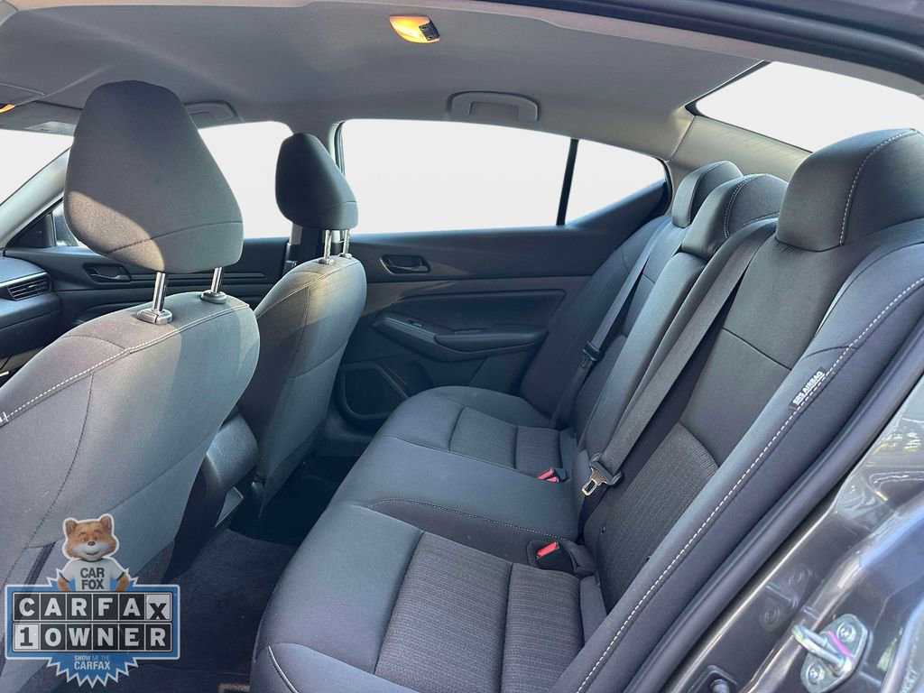 Used 2025 Nissan Altima 2.5 S FWD image 13