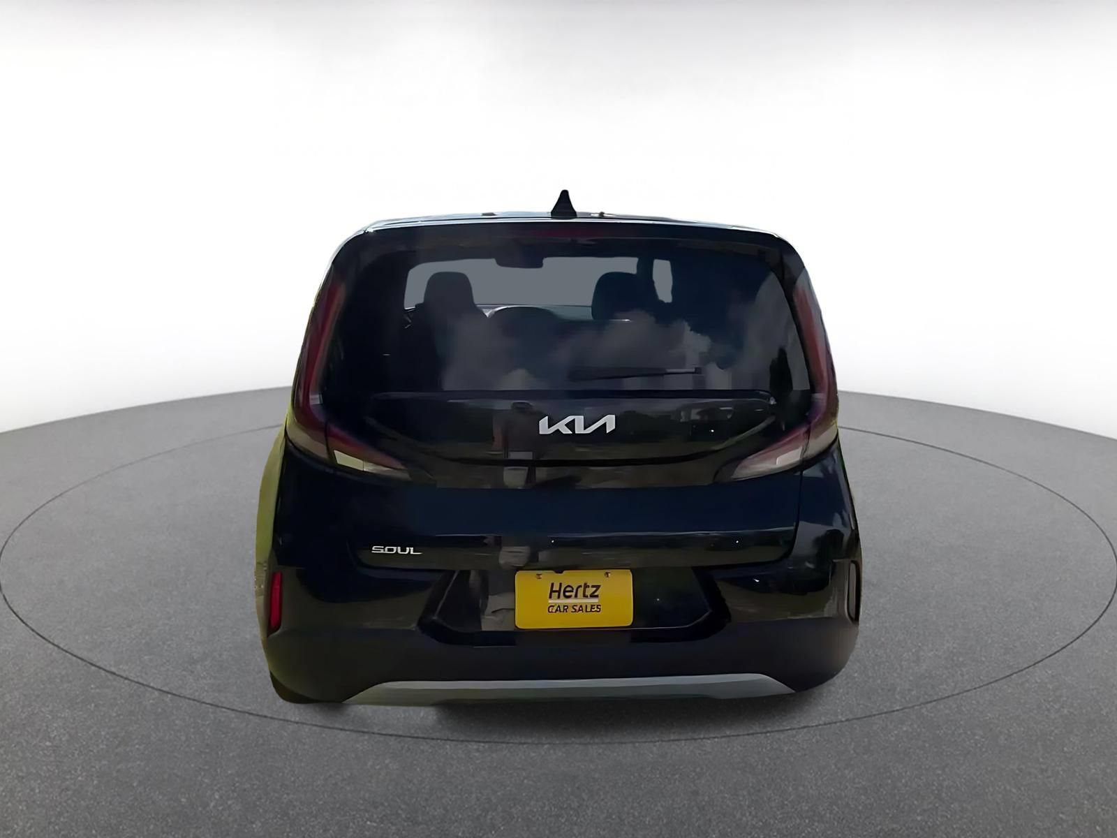 Used 2025 Kia Soul LX w/ LX Technology Package FWD image 12