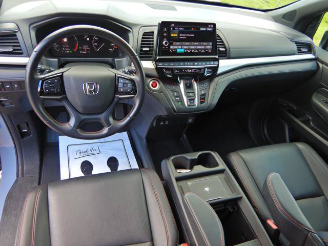 Used 2025 Honda Odyssey Sport-L image 2