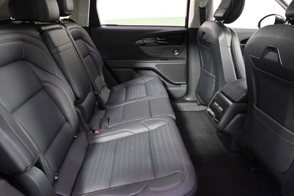 New 2026 Lincoln Nautilus Reserve image 18