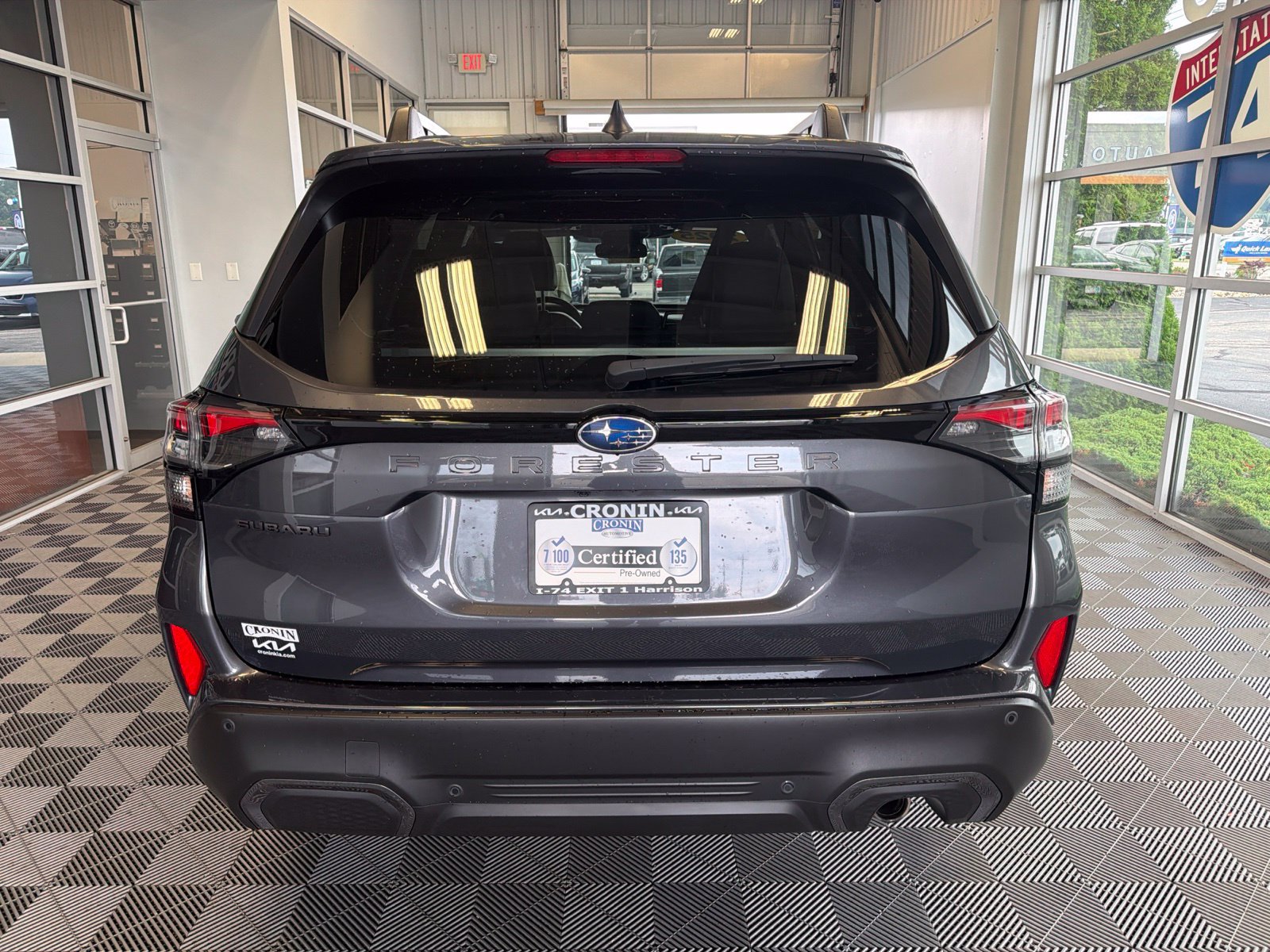 Used 2025 Subaru Forester Limited AWD/4WD image 5
