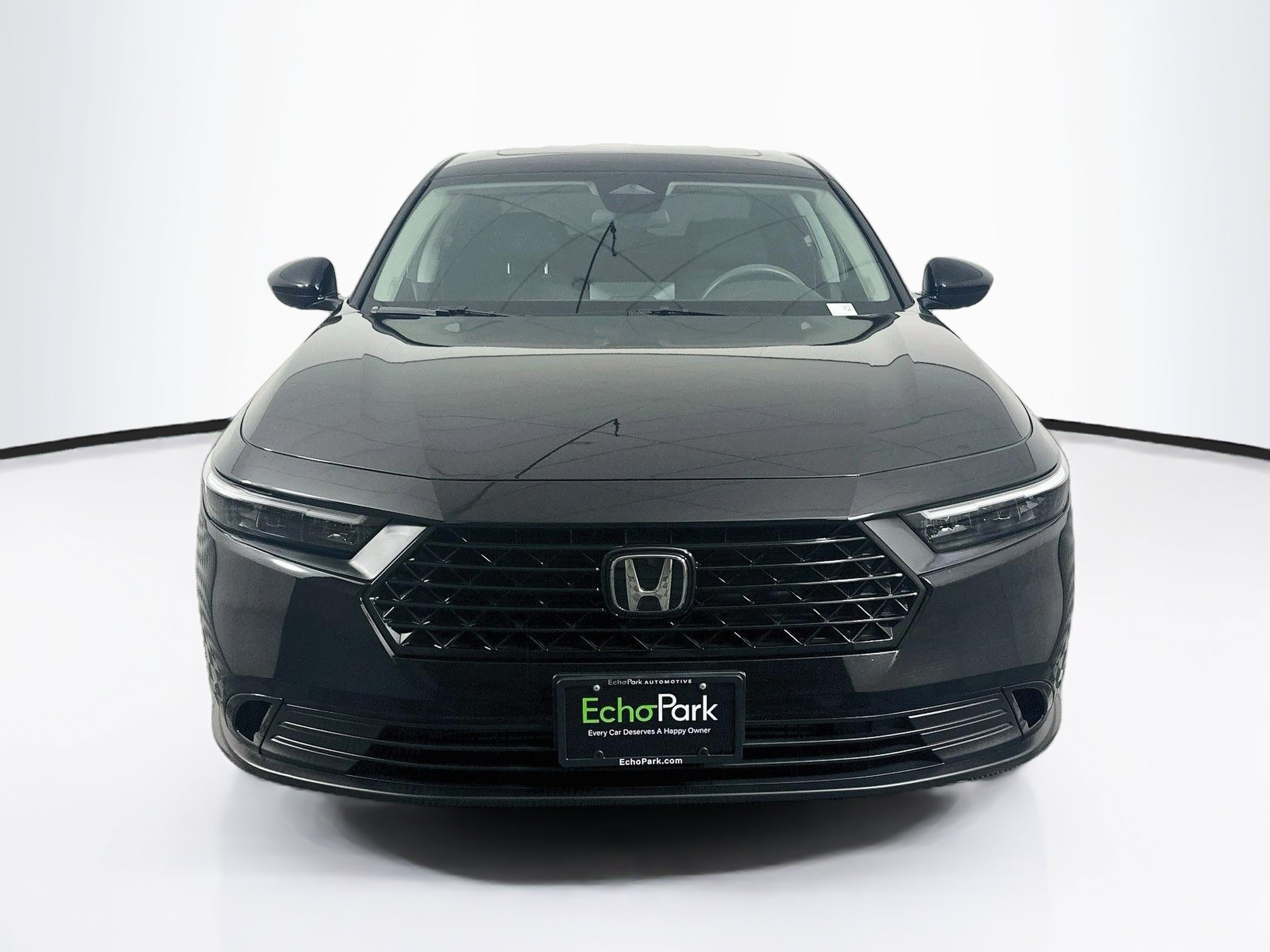 Used 2024 Honda Accord EX image 2