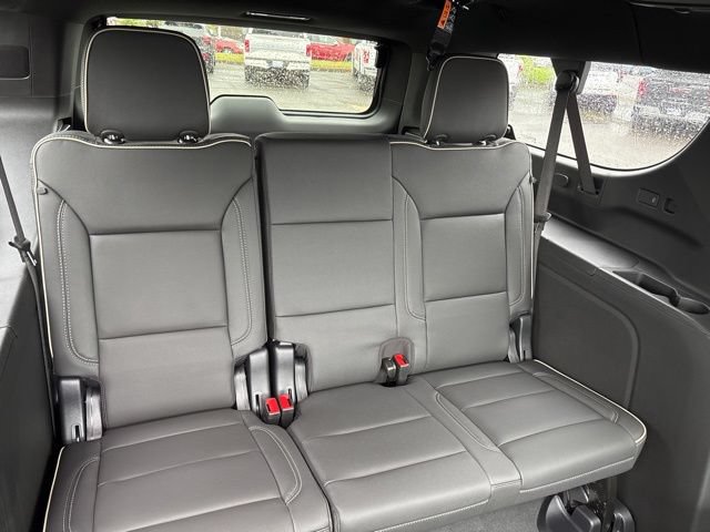 New 2026 Chevrolet Suburban Premier AWD/4WD image 45