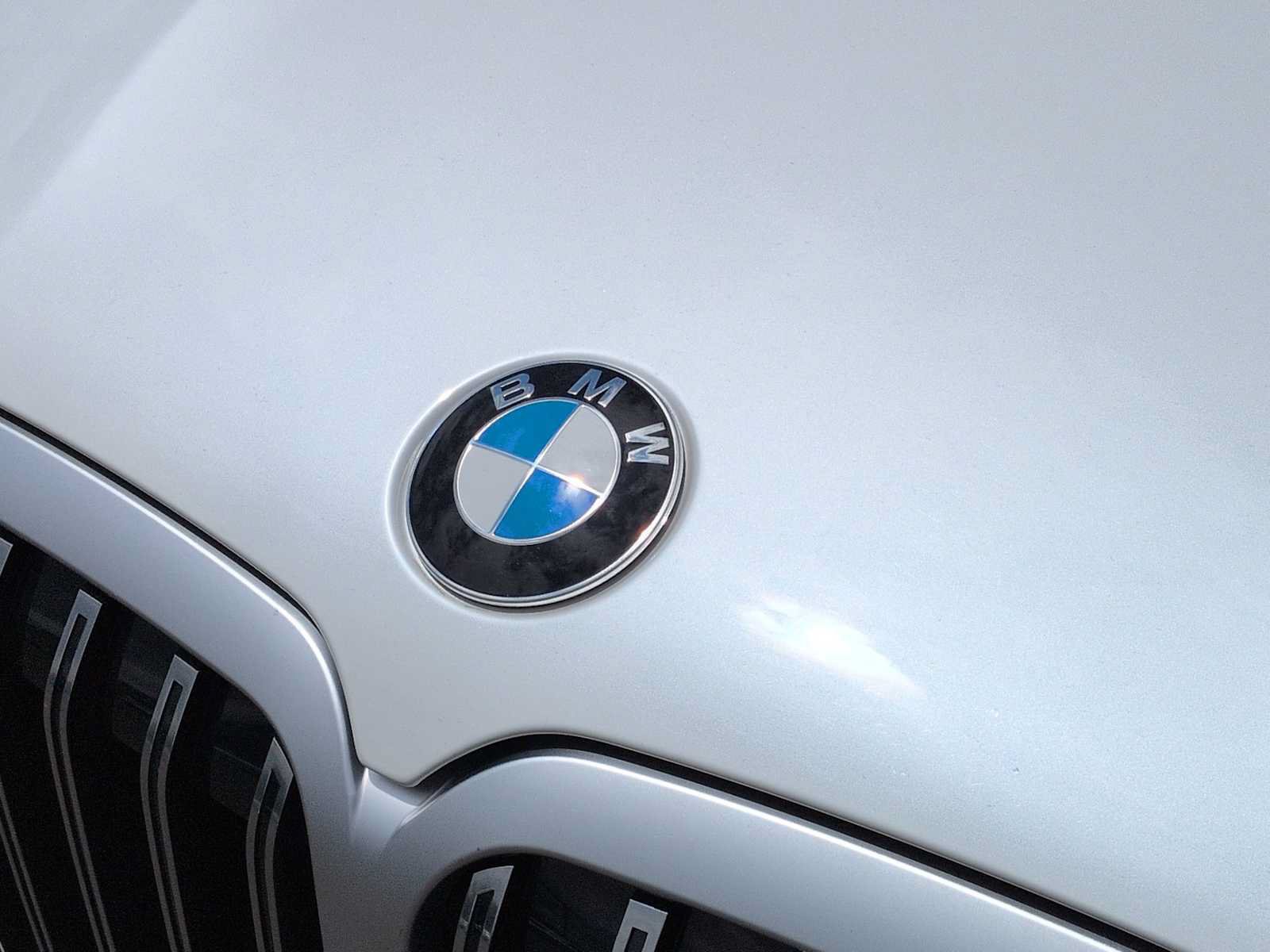Used 2026 BMW X7 xDrive40i AWD/4WD image 11
