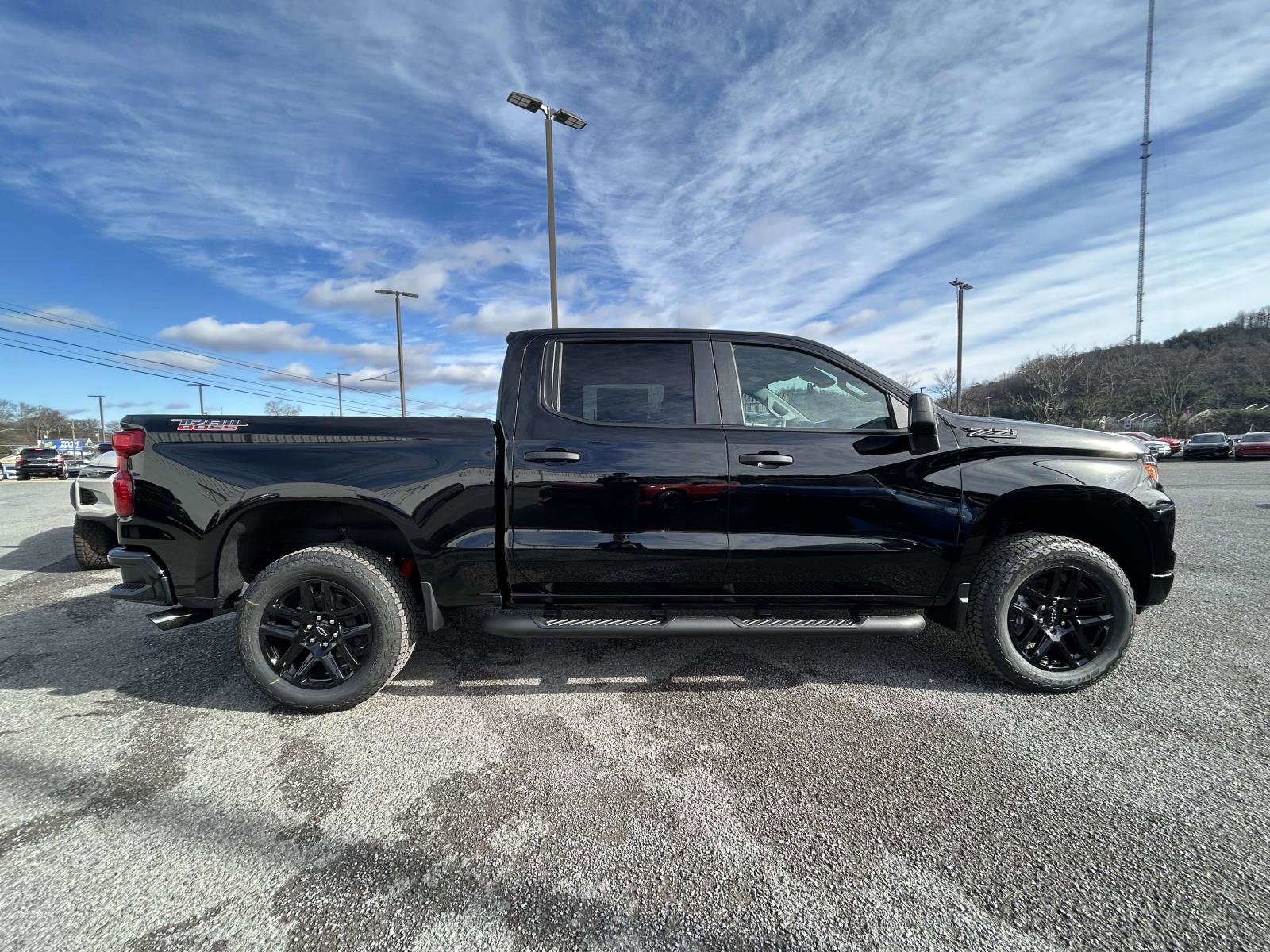 New 2026 Chevrolet Silverado 1500 Custom Trail Boss w/ Turbomax Blackout Package image 2