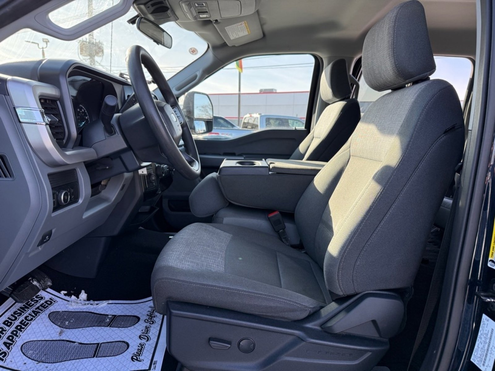 Used 2025 Ford F350 XLT image 26