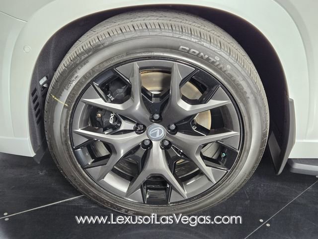 New 2026 Lexus TX 500h AWD image 9
