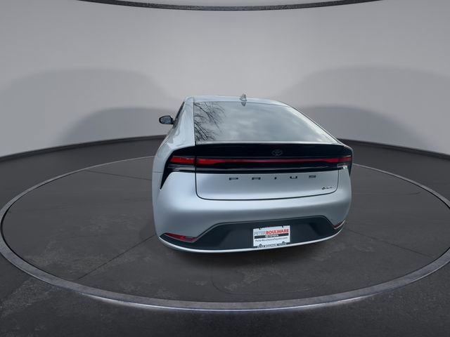 Used 2024 Toyota Prius LE image 12