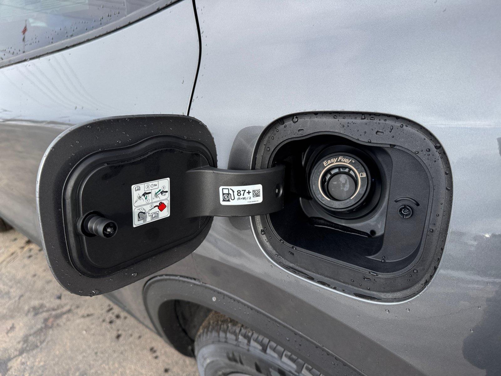 New 2026 Ford Escape ST-Line w/ Tech Pack #1 AWD/4WD image 19