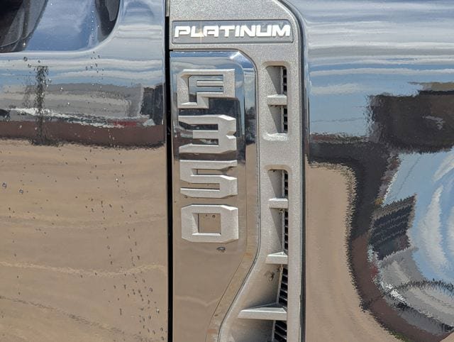 Used 2026 Ford F350 Platinum AWD/4WD image 9