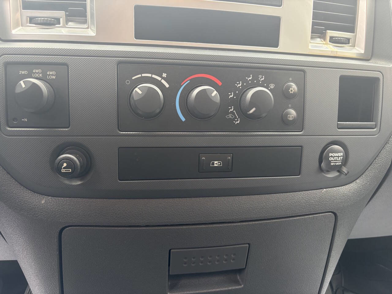 Used 2008 Dodge Ram 1500 Truck SLT w/ Trailer Tow Group image 37