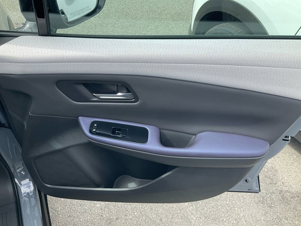 New 2026 Nissan Leaf Platinum+ image 28