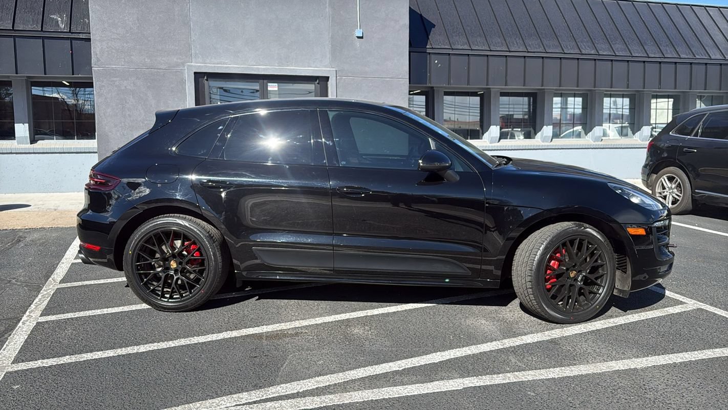 Used 2018 Porsche Macan GTS AWD/4WD image 2