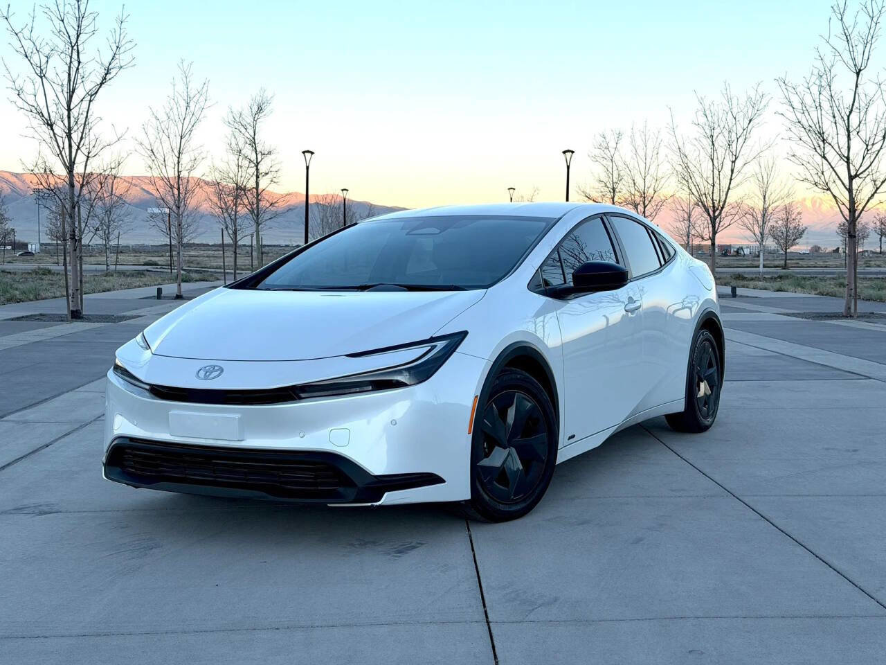 Used 2024 Toyota Prius LE