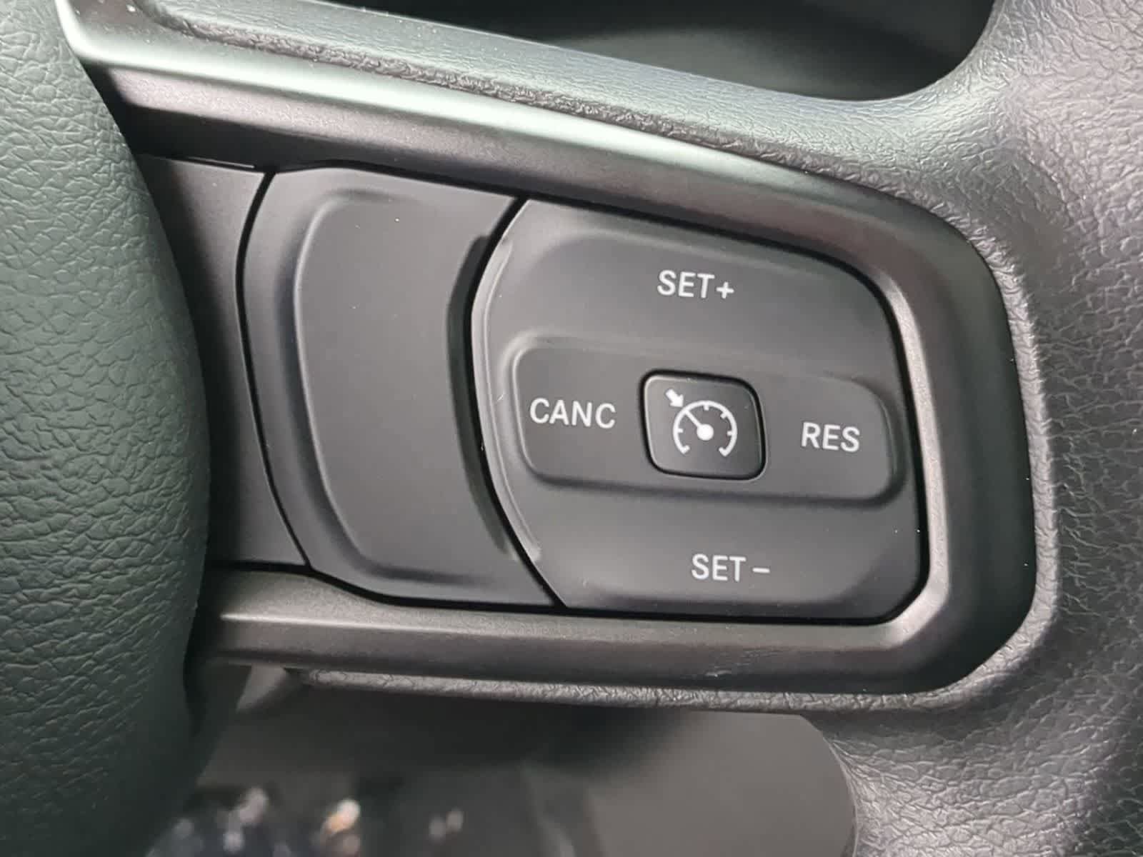 Used 2026 Jeep Wrangler Sport AWD/4WD image 30