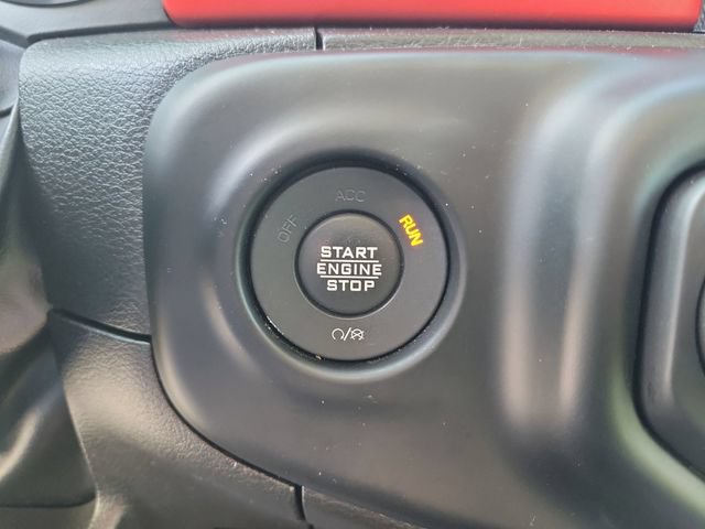 Used 2023 Jeep Wrangler Rubicon w/ Cold Weather Group AWD/4WD image 32