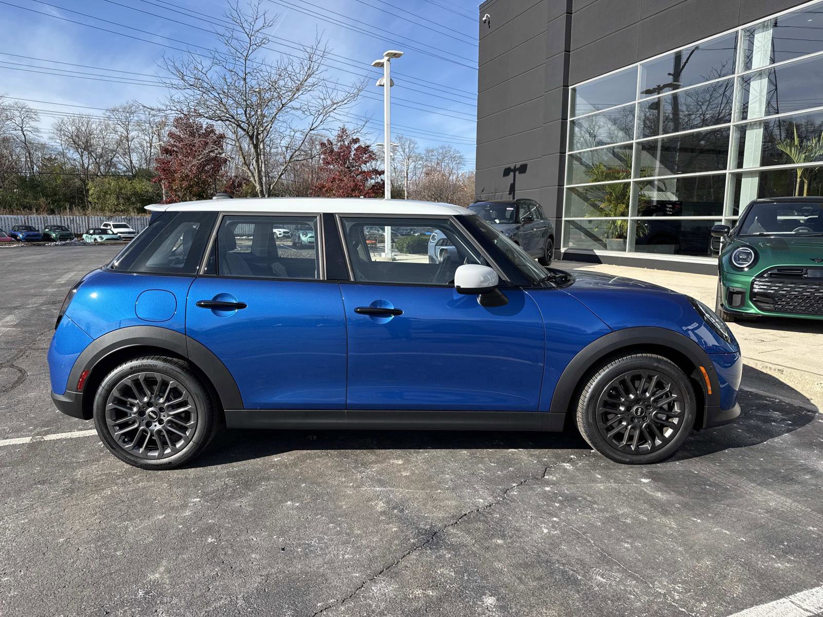 Certified 2025 MINI Cooper S FWD image 4
