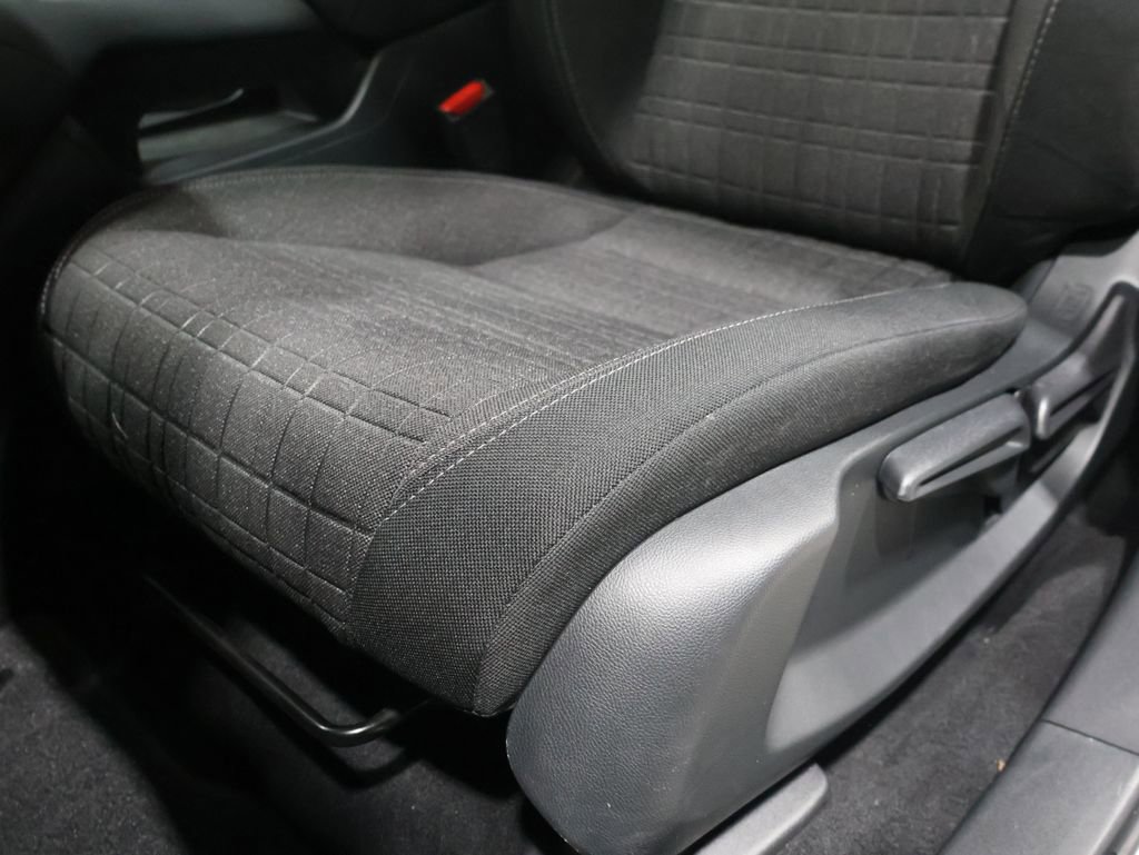 Used 2024 Honda HR-V LX image 11