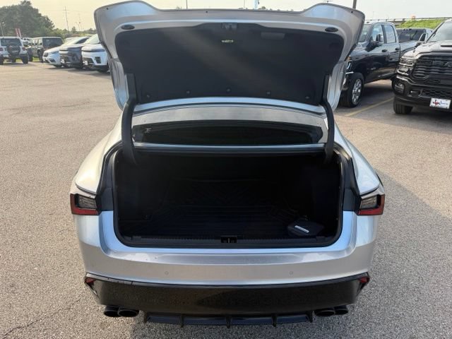 Used 2023 Lexus IS 500 RWD image 9