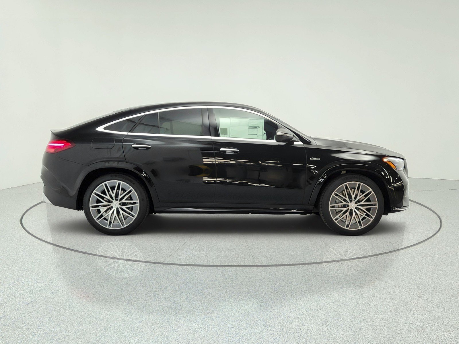 New 2026 Mercedes-Benz GLE 53 AMG 4MATIC Coupe image 4