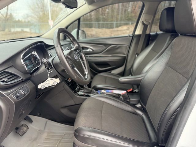 Used 2017 Buick Encore Preferred image 5