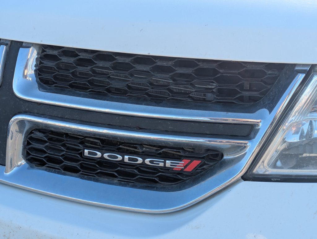 Used 2017 Dodge Journey SXT FWD image 11