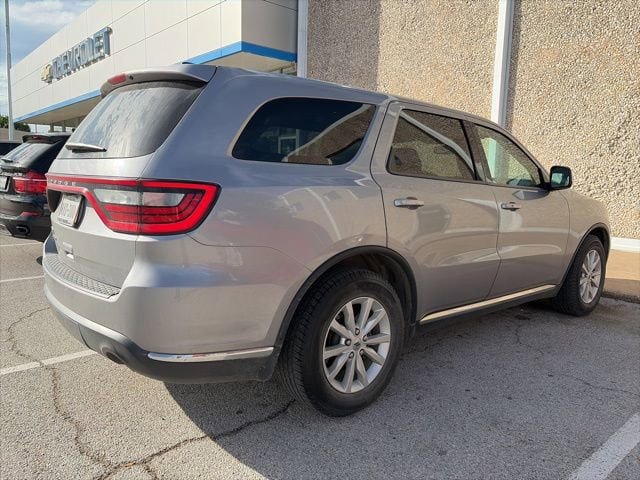 Used 2020 Dodge Durango SXT w/ 3rd Row Seating Group RWD image 3