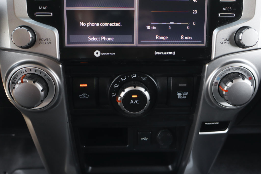 Used 2021 Toyota 4Runner SR5 AWD/4WD image 34