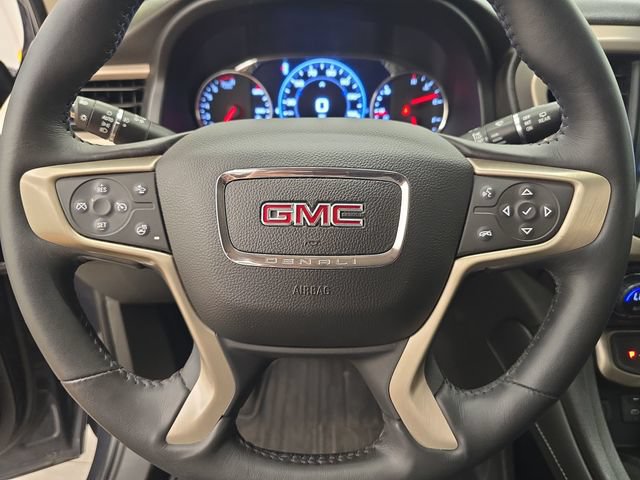 Used 2022 GMC Acadia Denali w/ Denali Ultimate Package AWD/4WD image 33