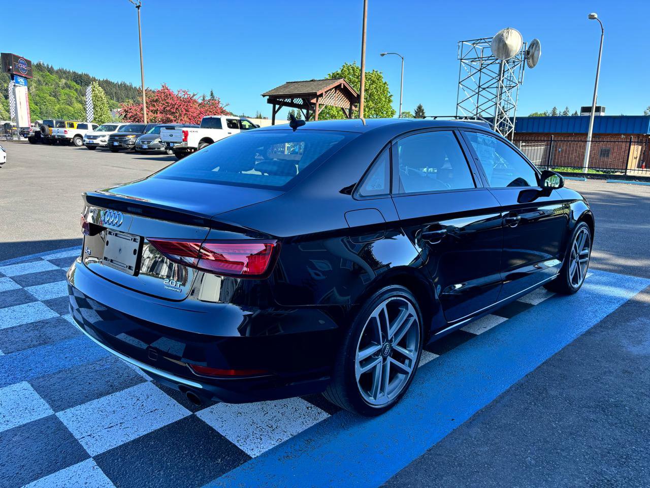 Used 2017 Audi A3 2.0T Premium w/ Convenience Package AWD/4WD image 2