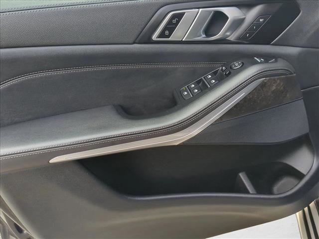 Used 2023 BMW X5 xDrive40i image 10