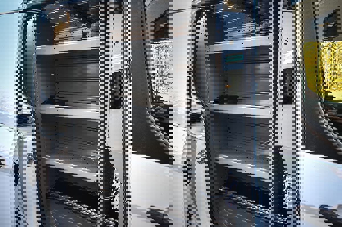 Used 2020 Ford Transit Connect XL image 18