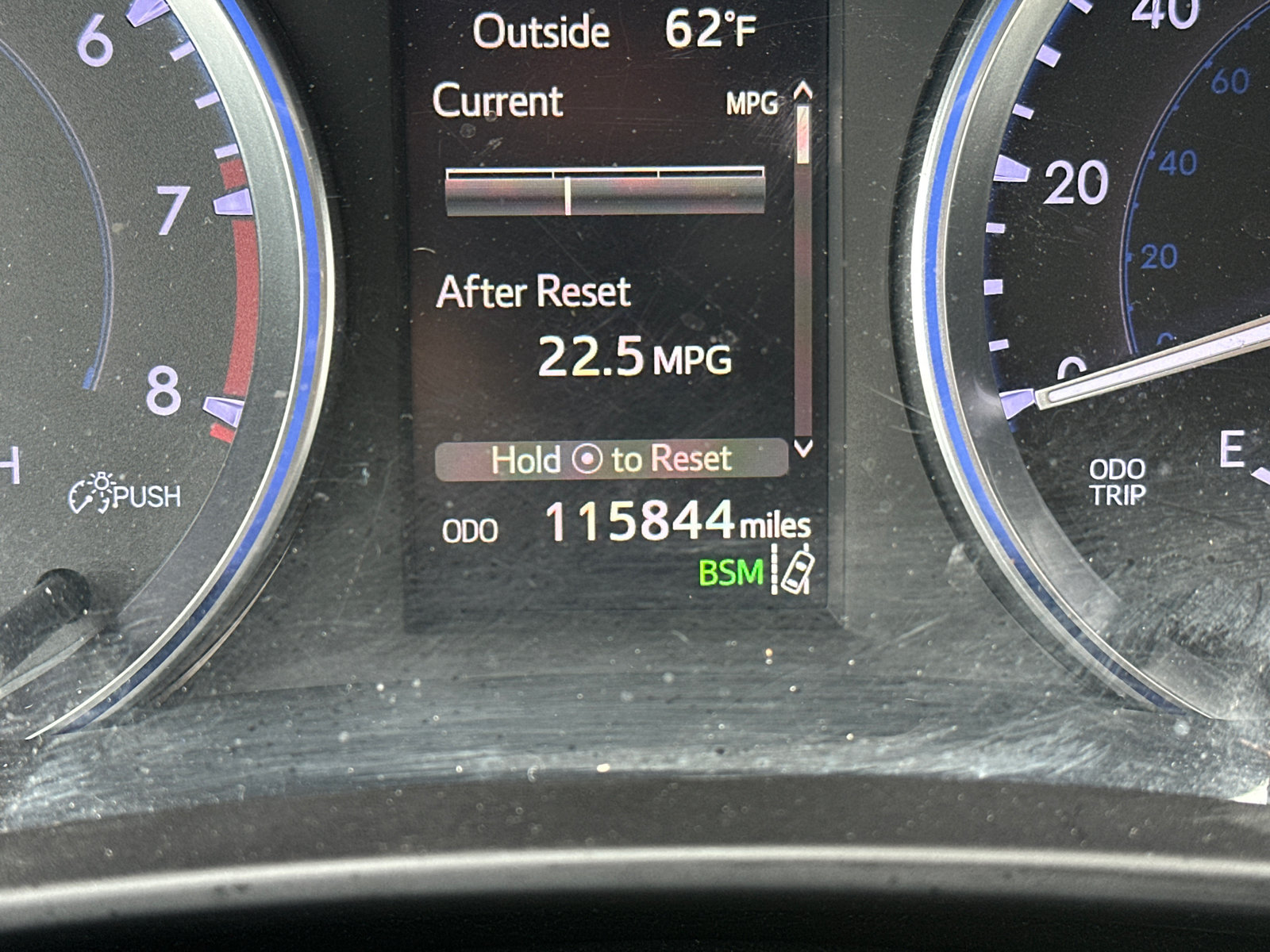 Used 2018 Toyota Highlander XLE FWD image 24