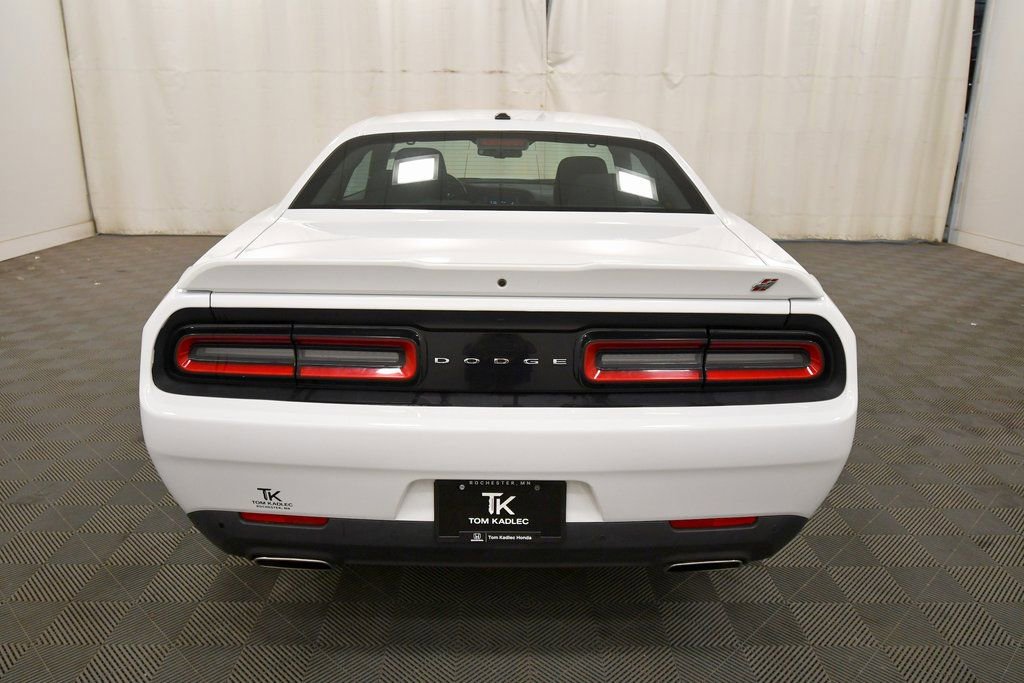 Used 2022 Dodge Challenger GT image 5
